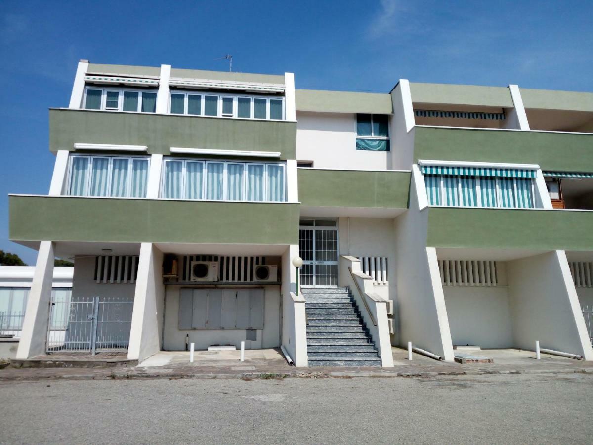 Faro 23 Lägenhet Lido delle Nazioni Exteriör bild